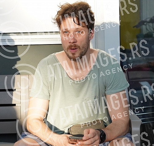 Meeting with the cast and crew of the series Meeting with the cast and crew of the series