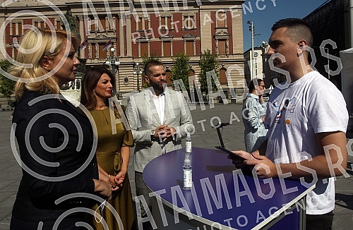 A gathering of digital skills, literacy and security caravan, 