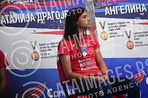 On the occasion of the historic success of our national team this year and the winning of 16 medals at international competitions, the Serbian Athletics Federation held a press conference in the Athletic Hall in Banjica.Povodom istorijskog uspeha n