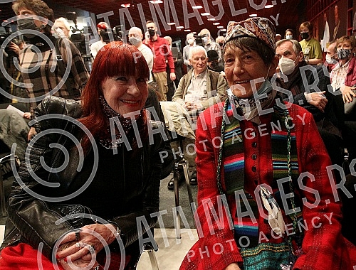 Actor Petar Bozovic was awarded the prize of the Association of dramatic artists of Serbia for his life's work in 2020 - the Dobrica ring award.Glumcu Petru Bozovicu urucena nagrada  Udruzenja dramskih umetnika Srbije za zivotno delo u 2020. godini