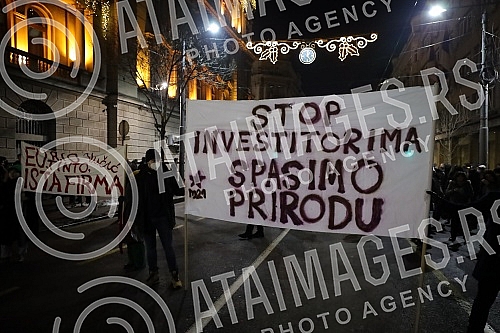 In front of the Presidency, a protest is being held against the excavation of lithium and pine on the territory of the whole of Serbia, under the name In front of the Presidency, a protest is being held against the excavation of lithium and pine on the territory of the whole of Serbia, under the name