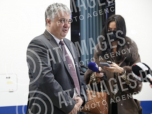 At the Belgrade Central Railway Station, Prokop, a Letter of Intent was signed between Telekom Srbija, Serbian Railway Infrastructure a.d. and Srbija Voza a.d., with the aim of improving the user experience of passengers on Serbian railways.Na Glav