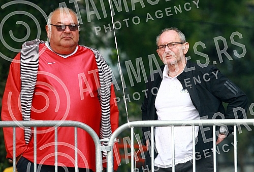 The first Zemun Half Marathon was held on the Zemun Quay, and in addition to the main 21.1 kilometer race, the program included two competitive disciplines - the Zemun Week senior race and the Race of Future Champions, which also had a humanitarian c