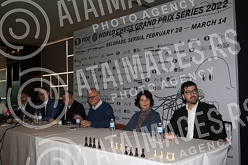 The Chess Federation of Serbia organized a gathering with the media at the Crowne Plaza Hotel on the occasion of the signing of the Agreement on the organization of the FIDE Grand Prix tournament in Belgrade, which will be held from February 28 to Ma