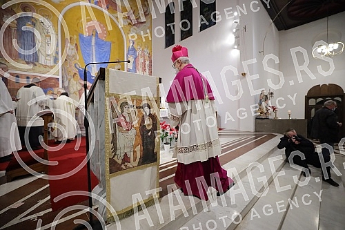 On the occasion of marking the Statehood Day of Serbia, Monsignor Stanislav Hocevar, Archbishop and Metropolitan of Belgrade, led the Mass for the entire state union of the Republic of Serbia in the Cathedral of the Assumption of the Blessed Virgin M