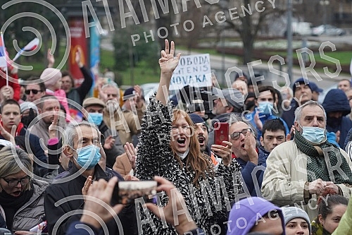 A rally in support of Novak Djokovic was held in front of the National Assembly, and was organized by Novak's family, who had previously held a press conference at the Novak restaurant. Skup podrske Novaku Djokovicu odrzan je ispred Narodne skupsti