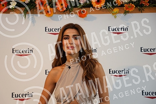 Vogue Beauty Award The Best Make-up Artist and Ambassador of Eucerin® Sunscreen Marianna Mukuchyan held at the Event Center Promenade MASTERCLASS #YourSummerEucerinStyle.Vogue Beauty Award The Best Make-up artist i ambasador Eucerin® preparata za z