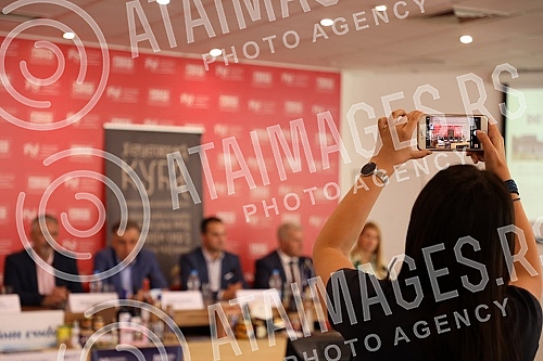 The Representation of the Republika Srpska in Serbia, the City of Belgrade and the Tourist Organization of Belgrade organized a presentation of the projects 