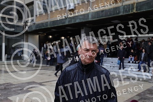 Students are not for sale - protest of students on the plateau near the Faculty of Philosophy.Studenti nisu na prodaju - protest studenata i studentkinja na platou kod Filozofskog fakulteta.