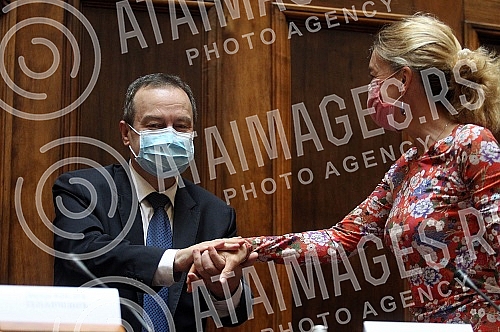 A Special report on discrimination against senior citizens of Serbia was presented in the National assembly of Serbia.U Narodnoj skupstini Srbije predstavljen je Posebni izvestaja o diskriminaciji starijih gradjana i gradjanki Srbije. 