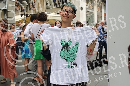 The celebration of the 70th birthday of the French Institute in Serbia, in Knez Mihajlova Street, has begun.Pocela je proslava 70. rodjendana Francuskog insituta u Srbiji, u Knez Mihajlovoj ulici.