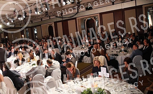 At the end of the annual Assembly of the National Alliance for Local Economic Development (NALED), new reform priorities were announced at the Hyatt Hotel and the biggest advances in improving business conditions in the past year were presented.U h