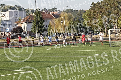 The handball players of Crvena zvezda Grundfos are preparing in Ub, where in the coming days they will play a friendly match against the hosts Ub.
Rukometasi Crvene zvezde Grundfos su na pripremama u Ubu, gde ce u narednim danima odigrati jednu prij The handball players of Crvena zvezda Grundfos are preparing in Ub, where in the coming days they will play a friendly match against the hosts Ub.
Rukometasi Crvene zvezde Grundfos su na pripremama u Ubu, gde ce u narednim danima odigrati jednu prij