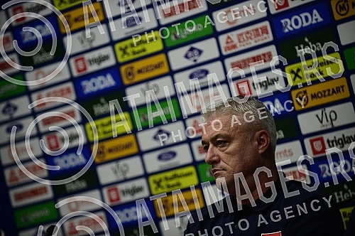 In the press center of SC FSS, a media conference was organized by the head coach of the Serbian national team, Svetislav Pesic, and the president of the Basketball Federation of Serbia, Predrag Danilovic.U press centru SC FSS organizovana je konfe