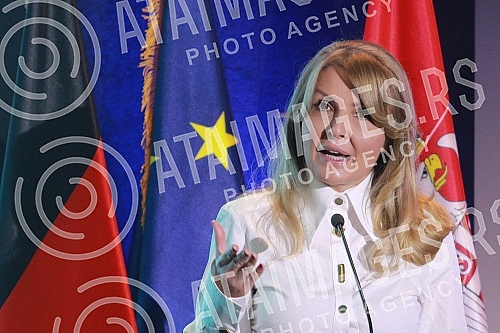 A solemn ceremony of proclamation of the selected consortia within the first phase of the Regional Challenge Fund project was held at the Crown Plaza Hotel.
Svecana ceremonija progladenja odabranih konzorcijuma u okviru prve faze projekta Regionalni A solemn ceremony of proclamation of the selected consortia within the first phase of the Regional Challenge Fund project was held at the Crown Plaza Hotel.
Svecana ceremonija progladenja odabranih konzorcijuma u okviru prve faze projekta Regionalni