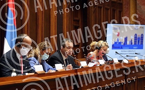 A Special report on discrimination against senior citizens of Serbia was presented in the National assembly of Serbia.U Narodnoj skupstini Srbije predstavljen je Posebni izvestaja o diskriminaciji starijih gradjana i gradjanki Srbije. 