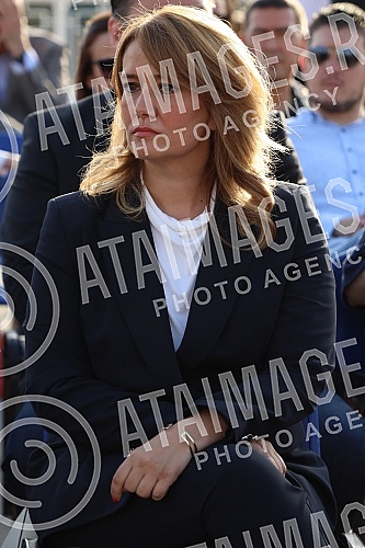 The eighth Belgrade Manifesto was opened on the Sava promenade, near the Captaincy.Na Sava promenadi, kod Kapetanije otvorne je osmi Beogradski Manifest. 