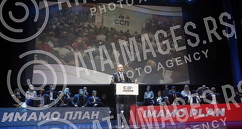 The Assembly of the Party of Freedom and Justice is being held in Kombank Hall.U Kombank dvorani se odrzava Skupstina Stranke slobode i pravde.