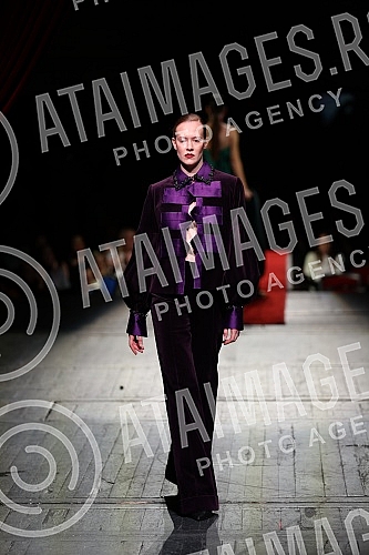 The 50th L'Oreal Belgrade Fashion Week closed with a fashion show of the VIgorÂ® collection of Igor Todorovic's atelier.Modnom revijom kolekcije VIgorÂ® ateljea Igora Todorovica zatvorena je 50. L'Oreal beogradska nedelja mode. 