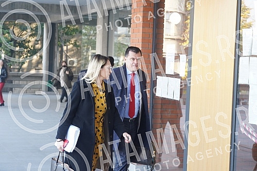 A preparatory hearing before the trial of the owner of the acting school, Miroslav Miki Aleksic, on charges of multiple rapes and sexual harassment of students at his school, should begin in the High Court in Belgrade.Pripremno rociste pred sudjenj