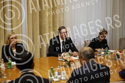 Bilateral meeting between the President of the Republic of Serbia, Aleksandar Vucic  and the Minister of Foreign Affairs of the People 's Republic of Bangladesh, Abul Kalam Abdul Momen.Bileteralni sastanak predsednika Republike Srbije Aleksandra Vu