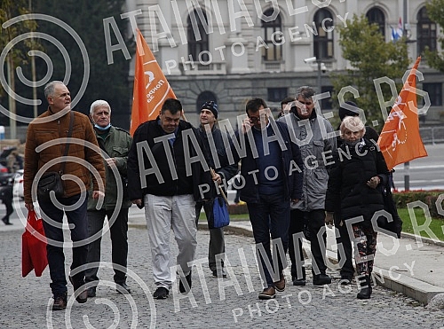 In front of the Belgrade City Assembly, the Movement for Reversal 