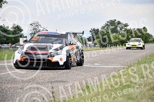 At the Kraljevo autodrome Beranovac, the National Championship in motoring on circular tracks called the Kings' Award 2022 was held.Na kraljevackom autodromu Beranovac odrzan je Nacionalni sampionat u automobilizmu na kruznim stazama pod nazivom Na