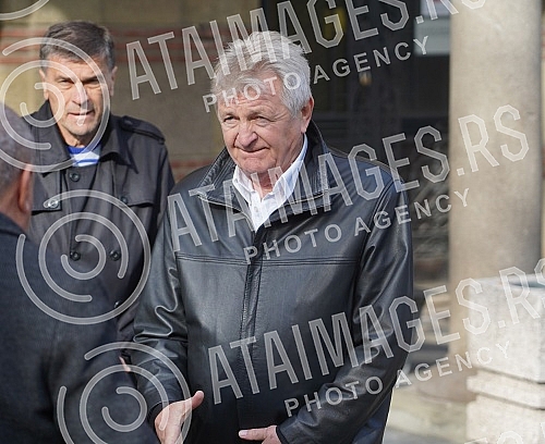 Funeral of Miroslav Popovic, President of the Serbian Professional Boxing Federation held at the New Cemetery - In the Alley of Merited Citizens.
Sahrana Miroslava Popovic, predsednik Srpske profi boks federacije odrzana na Novom groblju - U Aleji za Funeral of Miroslav Popovic, President of the Serbian Professional Boxing Federation held at the New Cemetery - In the Alley of Merited Citizens.
Sahrana Miroslava Popovic, predsednik Srpske profi boks federacije odrzana na Novom groblju - U Aleji za