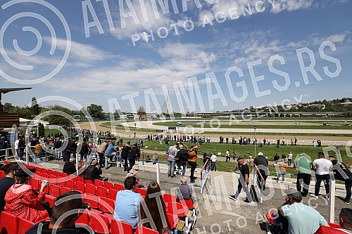 First May - Labor Day at the Belgrade Hippodrome.Prvi maj, praznik rada na beogradskom Hipodromu.