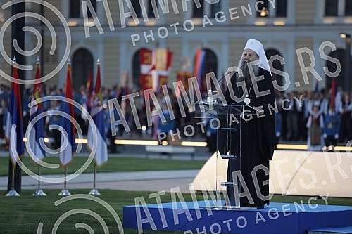 The central manifestation on the occasion of the Day of Serbian Unity, Freedom and the National Flag is being held on Savka Square near the monument to Stefan Nemanja. Centralna manifestacija povodom Dana srpskog jedinstva, slobode i nacionalne zas