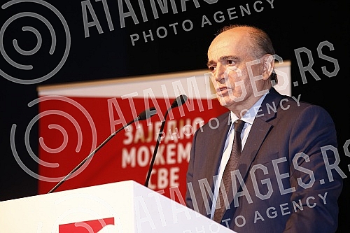 As part of the election campaign, the Party of United Pensioners of Serbia held a rally in Cacak.
Partija ujedinjenih penzionera Srbije u sklopu preidzborne kampanje odrzala je miting u Cacaku. As part of the election campaign, the Party of United Pensioners of Serbia held a rally in Cacak.
Partija ujedinjenih penzionera Srbije u sklopu preidzborne kampanje odrzala je miting u Cacaku.