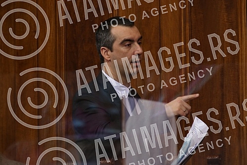 A session of the Eighth Special Session of the National Assembly in the Twelfth Convocation was held to discuss proposals for an act to change the Constitution, the Constitutional Law for the Implementation of the Act on Amendments to the Constitutio