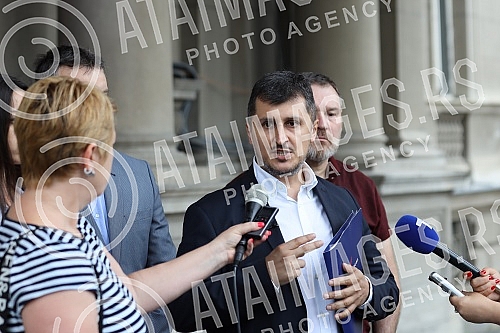 Milos Pavlovic, head of the People's Party's committee group, who will appeal to the Belgrade High Court to annul illegal decisions on the election of mayors, deputy mayors and members of the City Council, held a press conference in front of the Belg