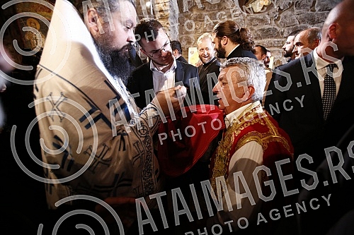 The Serbian Patriarch Porfirije was enthroned in the Peck Patriarchate Monastery, in Kosovo and Metohija, on the throne of the Archbishop of Pec and Serbian Patriarchs, and the act of ordination took place on the Feast of the Intercession of the Bles