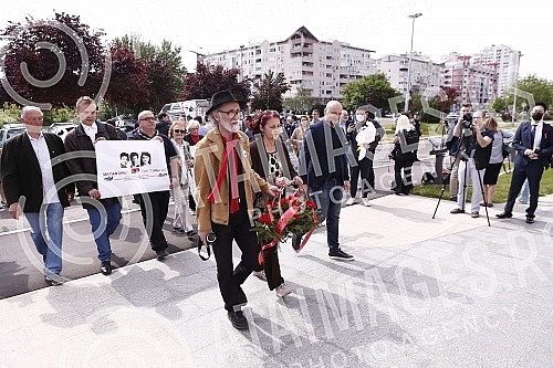The 23rd anniversary of the bombing of the Embassy of the People's Republic of China in Belgrade in 1999, when three Chinese journalists were killed, was marked in Confucius Street.U  Konfucijevoj ulici obelezavena je 23. godisnjica bombardovanja A