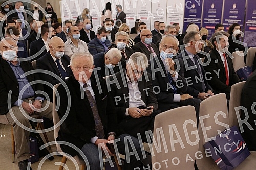 The Ministry of Village Care organized a festive gathering to present the results of the Ministry's work in 2021.
Ministarstvo za brigu o selu organizovalo je praznicno okupljanje na kome su predstavljeni rezultati rada Ministarstva u 2021. godini. The Ministry of Village Care organized a festive gathering to present the results of the Ministry's work in 2021.
Ministarstvo za brigu o selu organizovalo je praznicno okupljanje na kome su predstavljeni rezultati rada Ministarstva u 2021. godini.