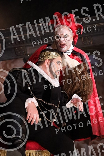 The project Opera on the water on the plateau behind the Geozavod was realized for the fourth time in the capital of Serbia, and the program included an all-evening performance of the opera Rigoletto, in which the main title role was played by the fa