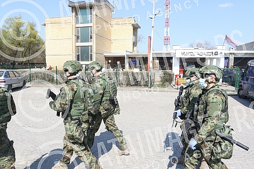 The reception center Adasevci located on the highway Belgrade - Zagreb is 15 km away from the official border crossing between Serbia and Croatian - Batrovci. Prihvatni centar Adasevci  na auto-putu Beograd - Zagreb na 15 km udaljenosti od zvanicnog