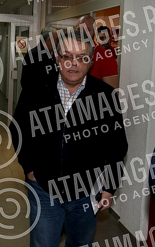 An extraordinary press conference of the Waterpolo Club Crvena zvezda after the incident and attacks on players in Split (Croatia).
Vanredna pres konferencija Vaterpolo kluba Crvena zvezda posle incidenta i napada na igrace u Splitu. An extraordinary press conference of the Waterpolo Club Crvena zvezda after the incident and attacks on players in Split (Croatia).
Vanredna pres konferencija Vaterpolo kluba Crvena zvezda posle incidenta i napada na igrace u Splitu.