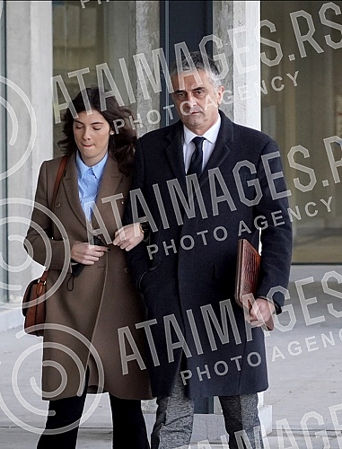 Iva Ilincic is coming to the Higher public prosecutor's office to give a statement regarding the case in which Miroslav Mike Aleksic is accused of sexually harassing and raping his students.Iva Ilincic dolazi u Vise javno tuzilastvo kako bi dala iz