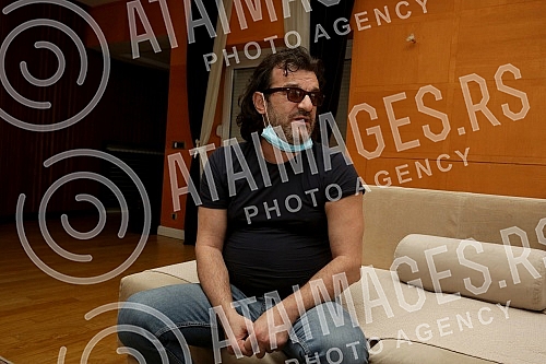 Singer Aleksandar Vuksanovic - Aca Lukas gave a concert on the terrace of his home. The working name of the show is 