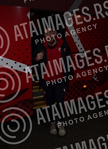 Delije, Red Star FC fans, organized a reception for the football players who achieved a historic success with a draw against Braga (1: 1) on Thursday night - a direct placement in the eighth finals of the Europa League, which is the biggest result of
