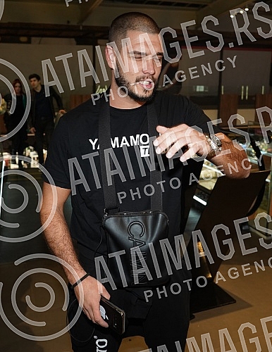 Reality show participants David and Dejan Dragojevic came to the preview of the new DC Comics movie Black Adam at the CineStar cinema in Ada Mall.