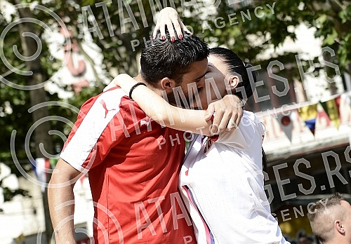 Serbian fans in downtown Belgrade watch soccer match between Costa Rica and Serbia at the World Cup in Russia.
Srpski navijaci u centru Beograda gledaju fudbalsku utakmicu izmedju Kosta Rike i Srbije na Svetskom prvenstvu u Rusiji. Serbian fans in downtown Belgrade watch soccer match between Costa Rica and Serbia at the World Cup in Russia.
Srpski navijaci u centru Beograda gledaju fudbalsku utakmicu izmedju Kosta Rike i Srbije na Svetskom prvenstvu u Rusiji.