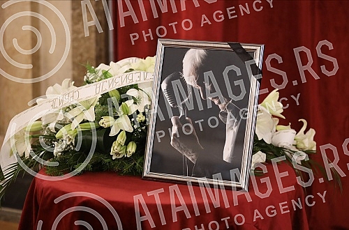Commemoration on the occasion of the death of one of the greatest Serbian and Yugoslav singers of popular music, Djordje Marjanovic, was held in the Ceremonial Hall of the Belgrade City Assembly.
Komemoracija povodom smrti jednog od najvecih srpskih Commemoration on the occasion of the death of one of the greatest Serbian and Yugoslav singers of popular music, Djordje Marjanovic, was held in the Ceremonial Hall of the Belgrade City Assembly.
Komemoracija povodom smrti jednog od najvecih srpskih