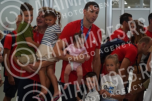 Karate player Jovana Prekovic, who won a gold medal and a gold water polo team of Serbia at the Olympic Games in Tokyo, arrived in Serbia and on that occasion a press conference was held at the Nikola Tesla Airport.Karatiskinja Jovana Prekovic koja 