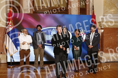 In the House of the National Assembly, a joint media conference of opposition MPs on the occasion of launching a petition for the release of arrested activists from Majdanpek.U  Domu Narodne skupstine zajednicka konferencija za medije opozicionih p