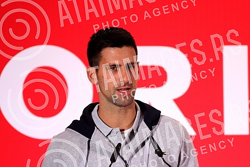 HR simulation - Original talks organized by the Djokovic Foundation.HR simulacija - Originalni razgovori u organizaciji Djokovic fondacije.