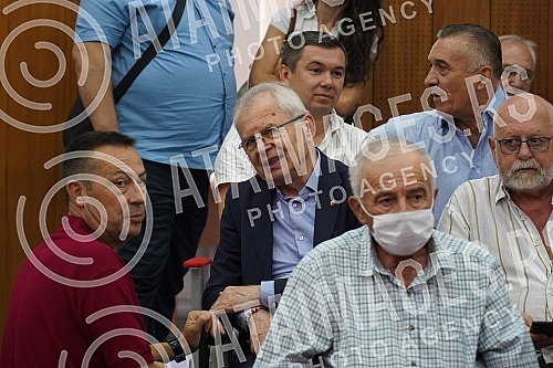 The ceremonial meeting of the Main Board of the Socialist Party of Serbia on the occasion of marking 32 years since the founding of the party was held at the party's headquarters, and SPS President Ivica Dacic addressed it.Svecana sednica Glavnog o