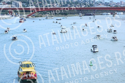 The Belgrade Tourist Organization organized the 17th Belgrade Boat Festival.Turisticka organizacija Beograda organizovala je 17. Beogradski festival brodova.